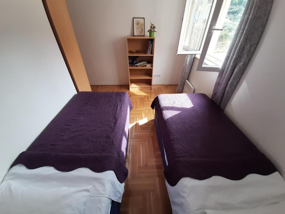 Apartment Jelena Trogir Exteriör bild